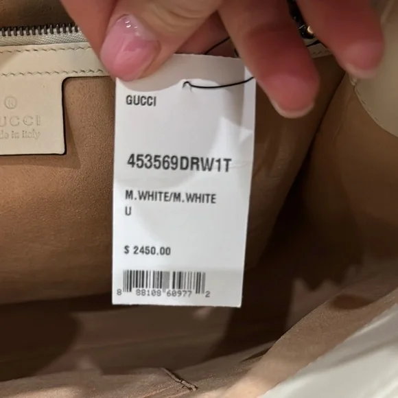 Gucci White and Gold Chevron Shoulder Bag - Picture 10 of 14